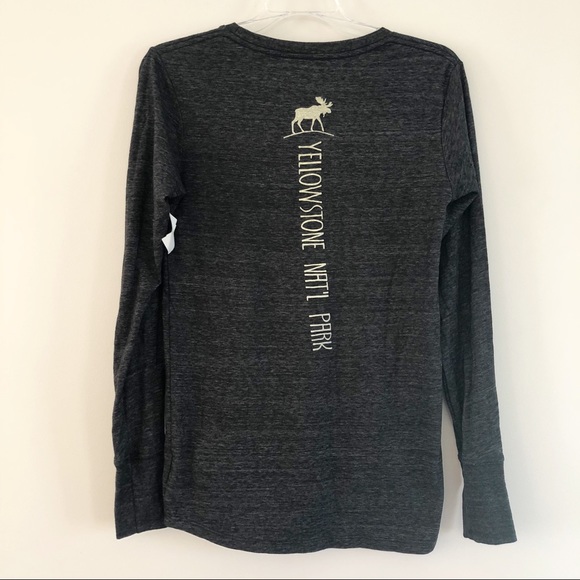 Yellowstone National Park Long Sleeve Graphic Tee - Picture 6 of 6